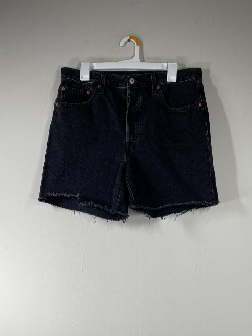 Levi's 501 Premium Cut Off Jean Short Women's 32 High Rise Black Distressed